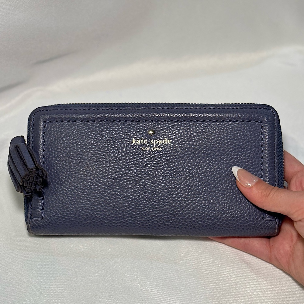 Kate spades purple wallet